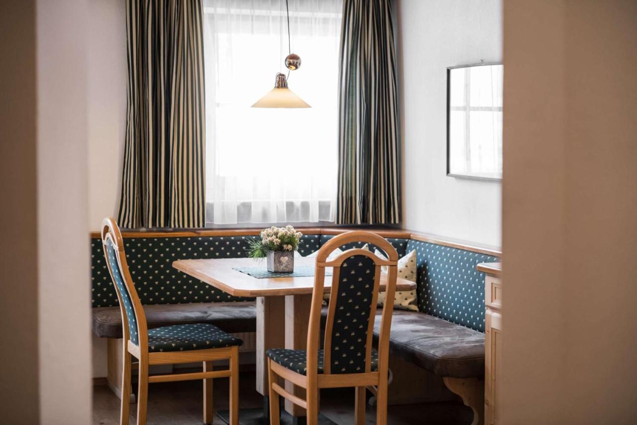 Residence Ciasa Giardun La Villa  Εξωτερικό φωτογραφία