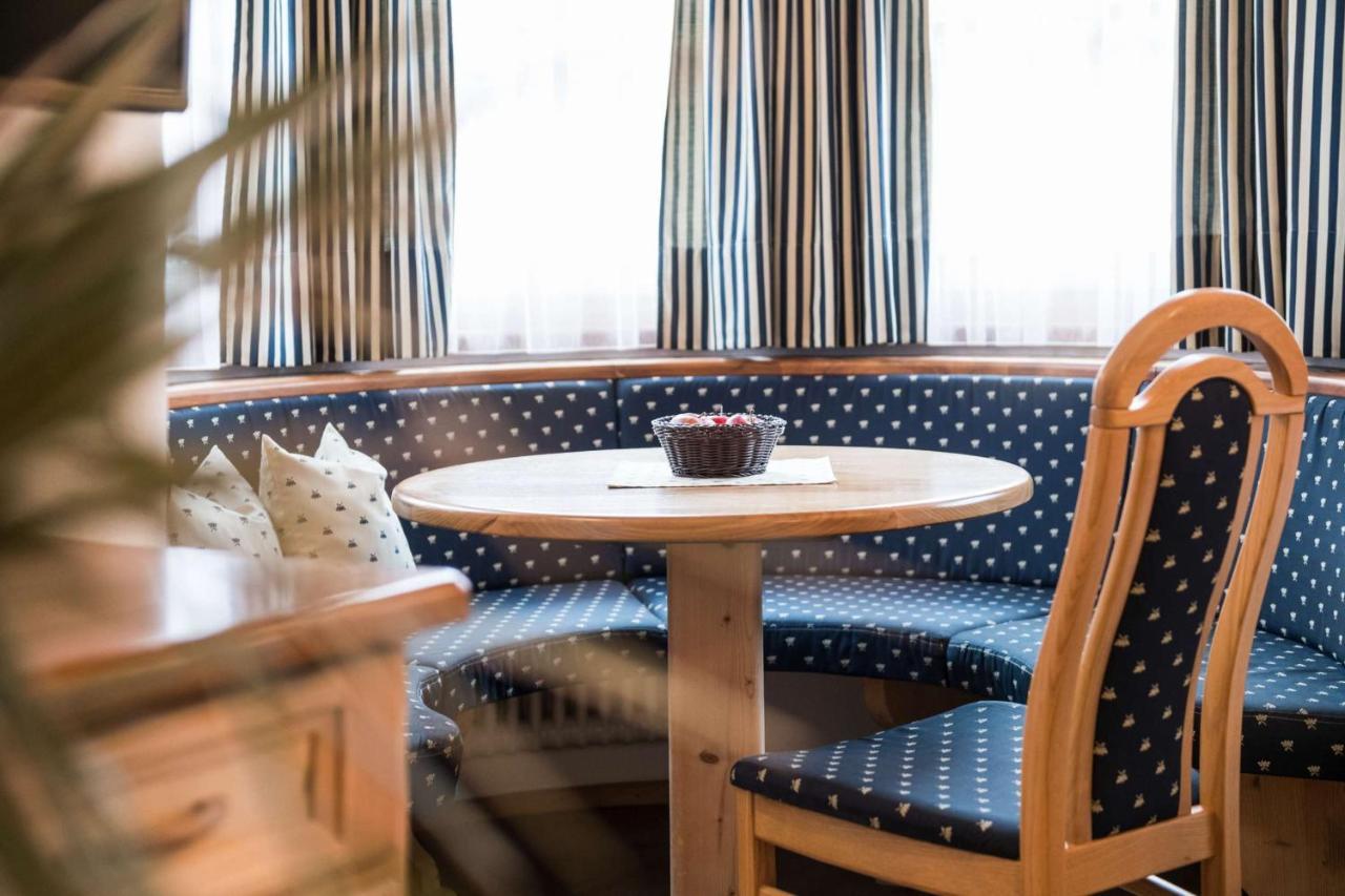 Residence Ciasa Giardun La Villa  Εξωτερικό φωτογραφία
