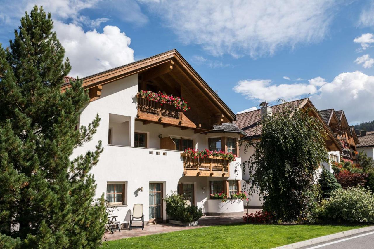 Residence Ciasa Giardun La Villa  Εξωτερικό φωτογραφία